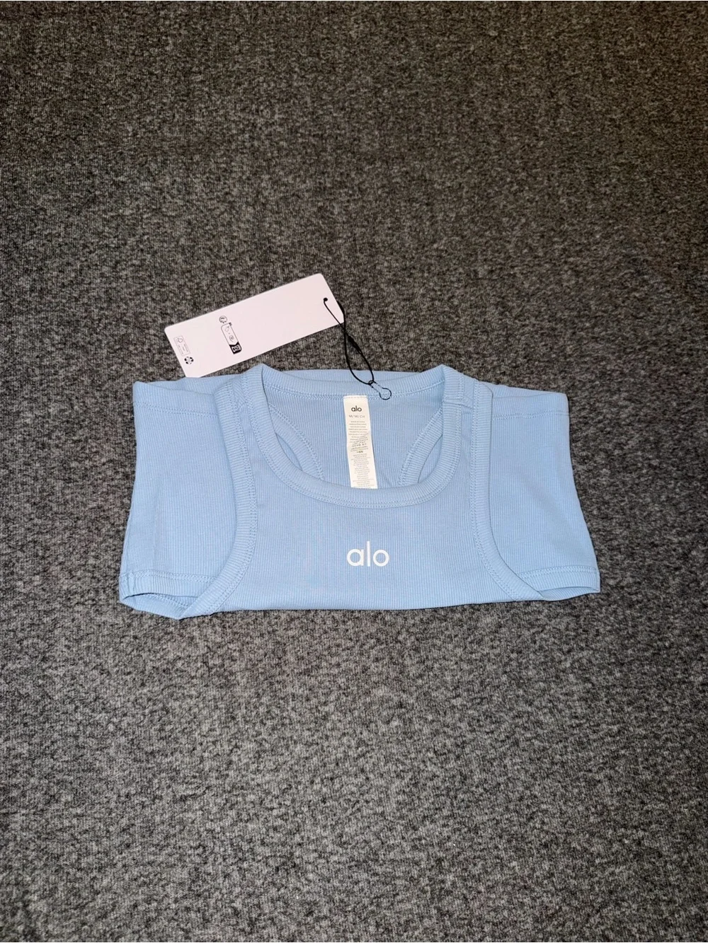 ALO Yoga Women's Sky Blue Ribbed Crop Tank Top